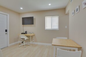 Interior - Refreshing Miami Apartment: 4 Mi to the Beach! (Miami)