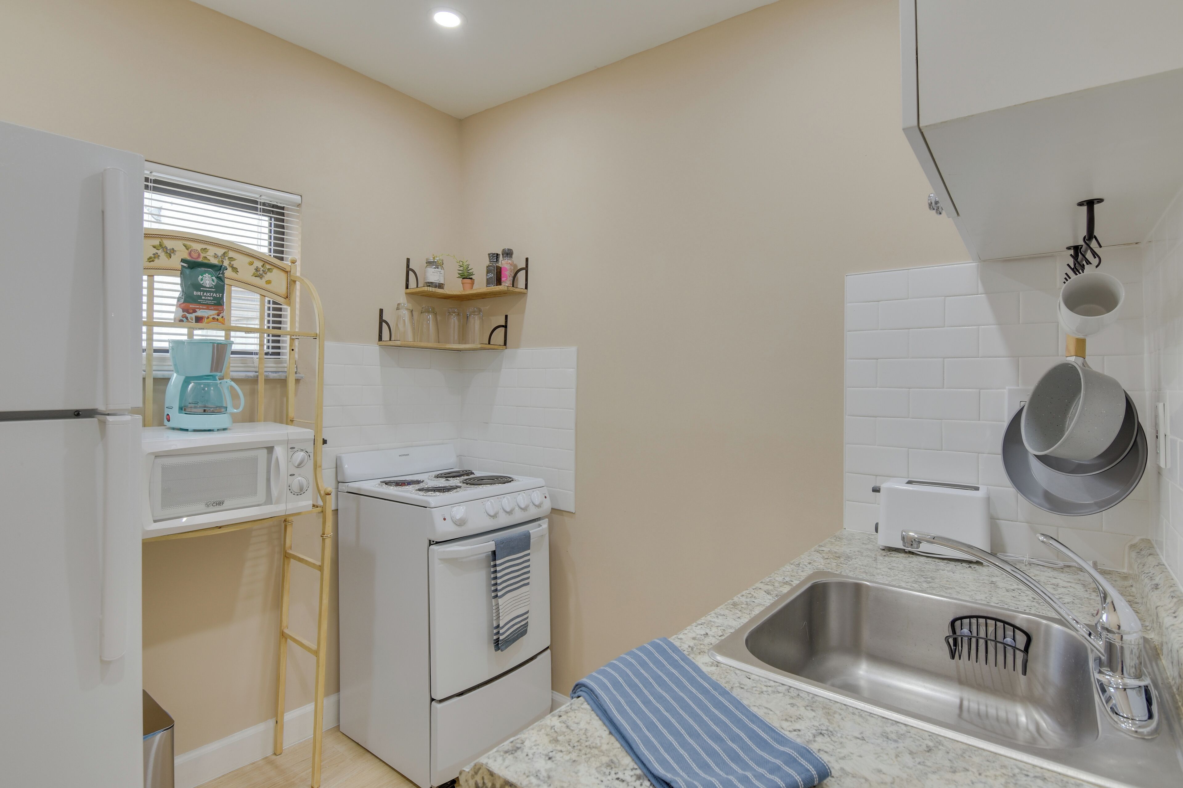 Apartment (1 Bedroom) | Interior