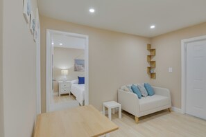 Interior - Refreshing Miami Apartment: 4 Mi to the Beach! (Miami)