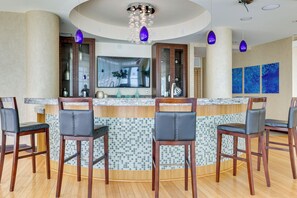 Interior - Miami Vacation Rental w/ Balcony, Pool & Hot Tub! (Miami)