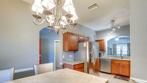 Unclassified image, 2 of 24, button - Pet-friendly Tampa Retreat w/ Kayak, Near Beaches! (Tampa)