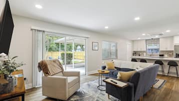 Casa (3 Bedrooms) | Interior