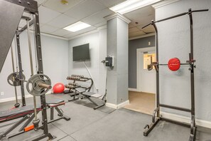 Apartment (0 Bedroom) | Interior - Downtown Jacksonville Studio w/ City Views! (Jacksonville)