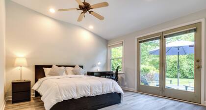 Tree-lined Indianapolis Home ~ 10 Mi to Downtown!