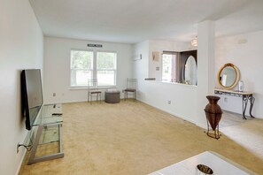 Talo (4 Bedrooms) | Sisätilat