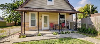Indianapolis Home w/ Porch - Close to Mile Square!