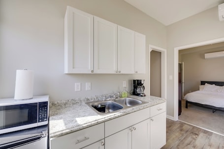 House (1 Bedroom) | Interior