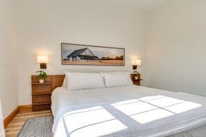 1 bedroom, iron/ironing board, bed sheets