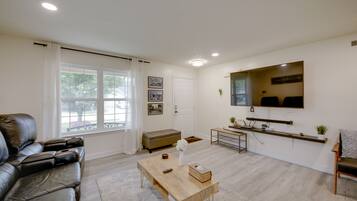 TV, fireplace, table tennis