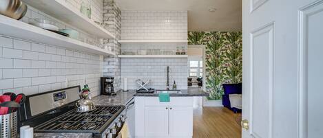 Apartment (1 Bedroom) | Interior