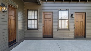 Unclassified image, 4 of 24, button - Modern Indianapolis Condo Near Monument Circle! (Indianapolis)