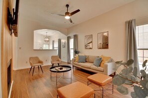 Interior - Shelby Farms Greenline Access: Modern Cordova Home (Cordova)