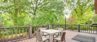 Chic Atlanta Retreat w/ Patio & Outdoor Dining!