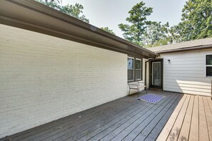 House (3 Bedrooms) | Interior - Atlanta Vacation Rental w/ Deck: 4 Mi to Downtown! (Atlanta)