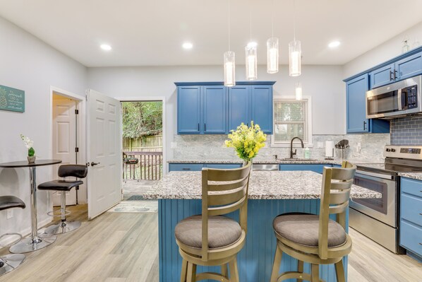 House (4 Bedrooms) | Interior