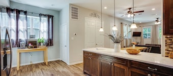 Pet-friendly Tomball Home: Walk to Main Street!