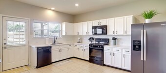 펫 프렌들리 톰볼 홈 ~ 버러스 파크까지 8마일