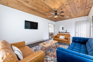 House (3 Bedrooms) | Living area - 'historic East End Home' by University of Houston! (Houston)