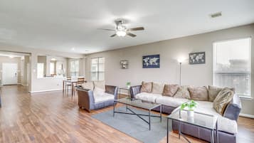 Rumah (5 Bedrooms) | Interior