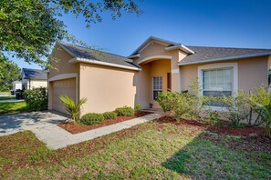 Exterior - Florida Retreat w/ Pool, Hot Tub & Near Disney! (Davenport)