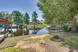 House (2 Bedrooms) | Property grounds