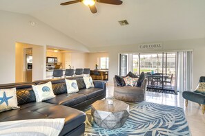 House (3 Bedrooms) | Interior - Lanai & Pool: Waterfront Cape Coral Home! (Cape Coral)
