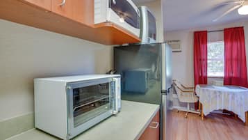 House (1 Bedroom) | Interior