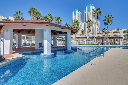 South Padre Island Condo: Walk to the Beach!