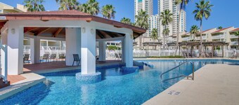South Padre Island Condo: Walk to the Beach!
