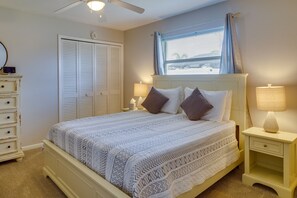 Nhà (3 Bedrooms) | 3 phòng ngủ, bàn ủi/dụng cụ ủi quần áo 