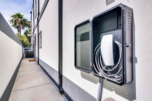 Apartment (4 Bedrooms) | Interior - South Padre Island Retreat: Private Pool! (South Padre Island)