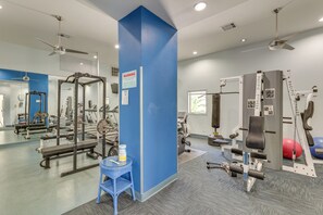 Interior - South Padre Island Gem: Community Pool & Hot Tub! (South Padre Island)