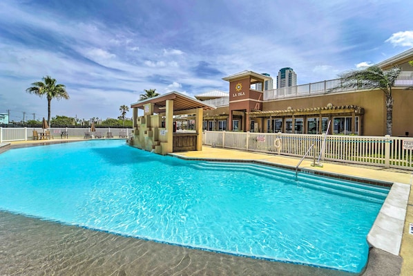 Apartment (2 Bedrooms) | Interior - South Padre Island Condo: Walk to Beach! (South Padre Island)