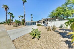 House (3 Bedrooms) | Interior - Poolside Paradise w/ Fire Pit in Palm Springs! (Palm Springs)