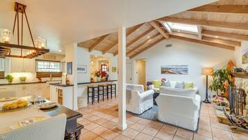 House (3 Bedrooms) | Bahagian dalam