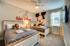 Ferienhaus (6 Bedrooms) | 6 Schlafzimmer, Bügeleisen/Bügelbrett, kostenlose Babybetten, Bettwäsche