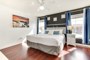 公寓 (4 Bedrooms) | 4 間臥室、熨斗/熨衣板、床單