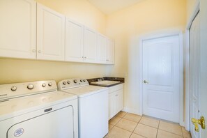 منزل (3 Bedrooms) | المنشأة من الداخل