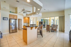 منزل (3 Bedrooms) | المنشأة من الداخل