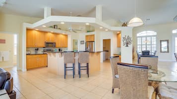 Casa (3 Bedrooms) | Interior