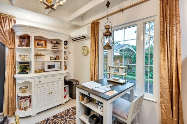 Cottage (1 Bedroom) | Interior