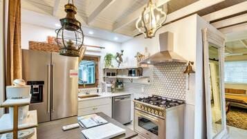 Cottage (1 Bedroom) | Interior