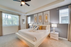 Interior - Orlando Area Getaway ~ 17 Mins to Theme Parks! (Kissimmee)