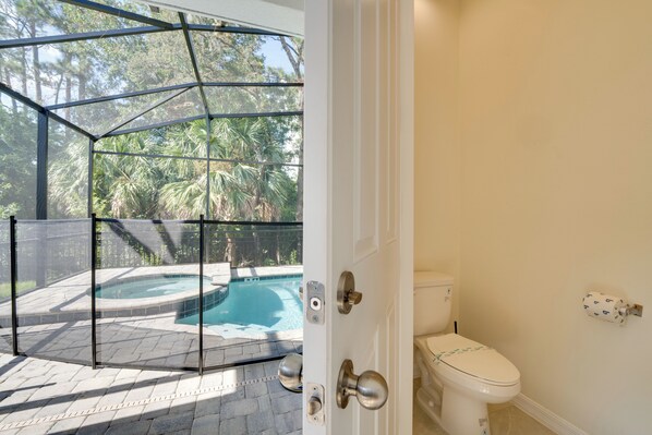 Interior - Orlando Area Getaway ~ 17 Mins to Theme Parks! (Kissimmee)