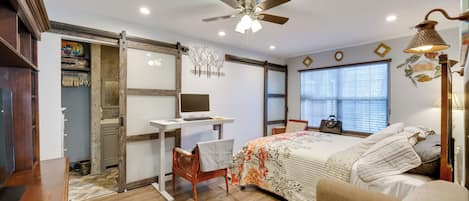 Apartment (1 Bedroom) | Interior