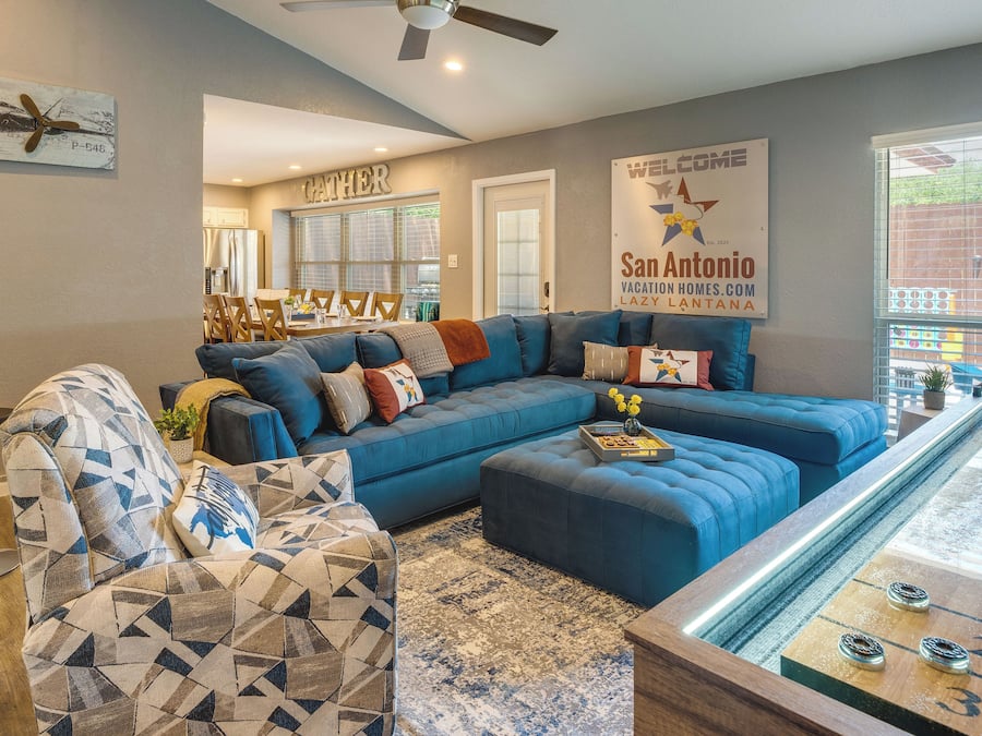 House (4 Bedrooms) | Interior