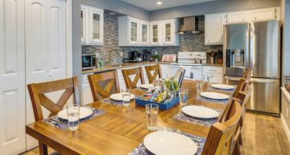 San Antonio Home w/ Private Hot Tub: Pet Friendly!