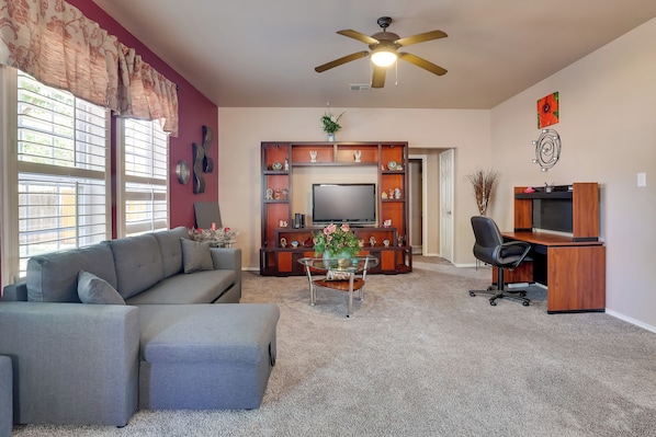 House (5 Bedrooms) | Front of property - Spacious Texas Abode w/ Deck & Fenced-in Yard! (San Antonio)