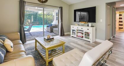 Bonita Springs Home w/ Pool - 2 Mi to Beach!