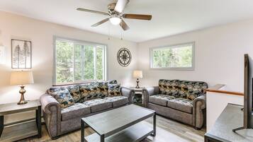 Cottage (3 Bedrooms) | Interior